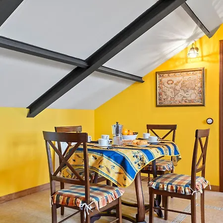 Escuela De Fuentes Appartement *