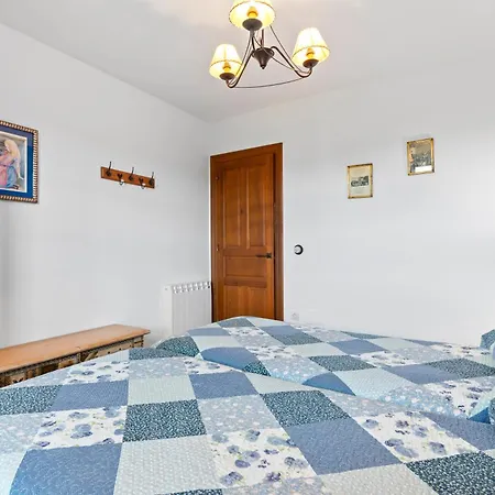 Apartment Escuela De Fuentes