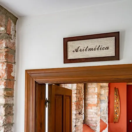 Escuela De Fuentes * Fuentes (Villaviciosa, Asturias)
