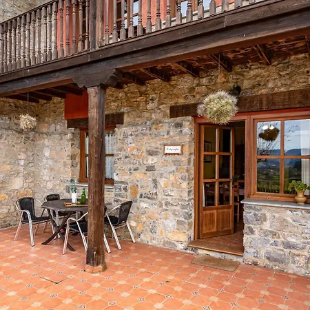 Escuela De Fuentes (Villaviciosa, Asturias)