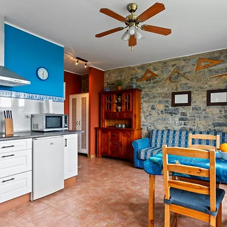Apartment Escuela De Fuentes